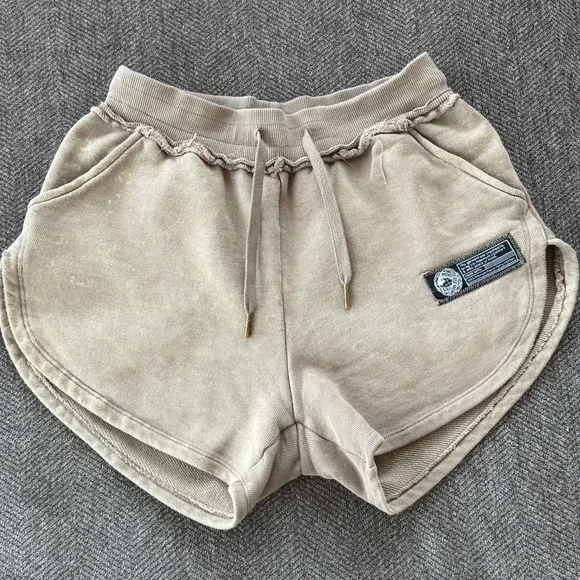 Alphalete - 100% Terry Cotton Women's Shorts - Picture 1 of 5